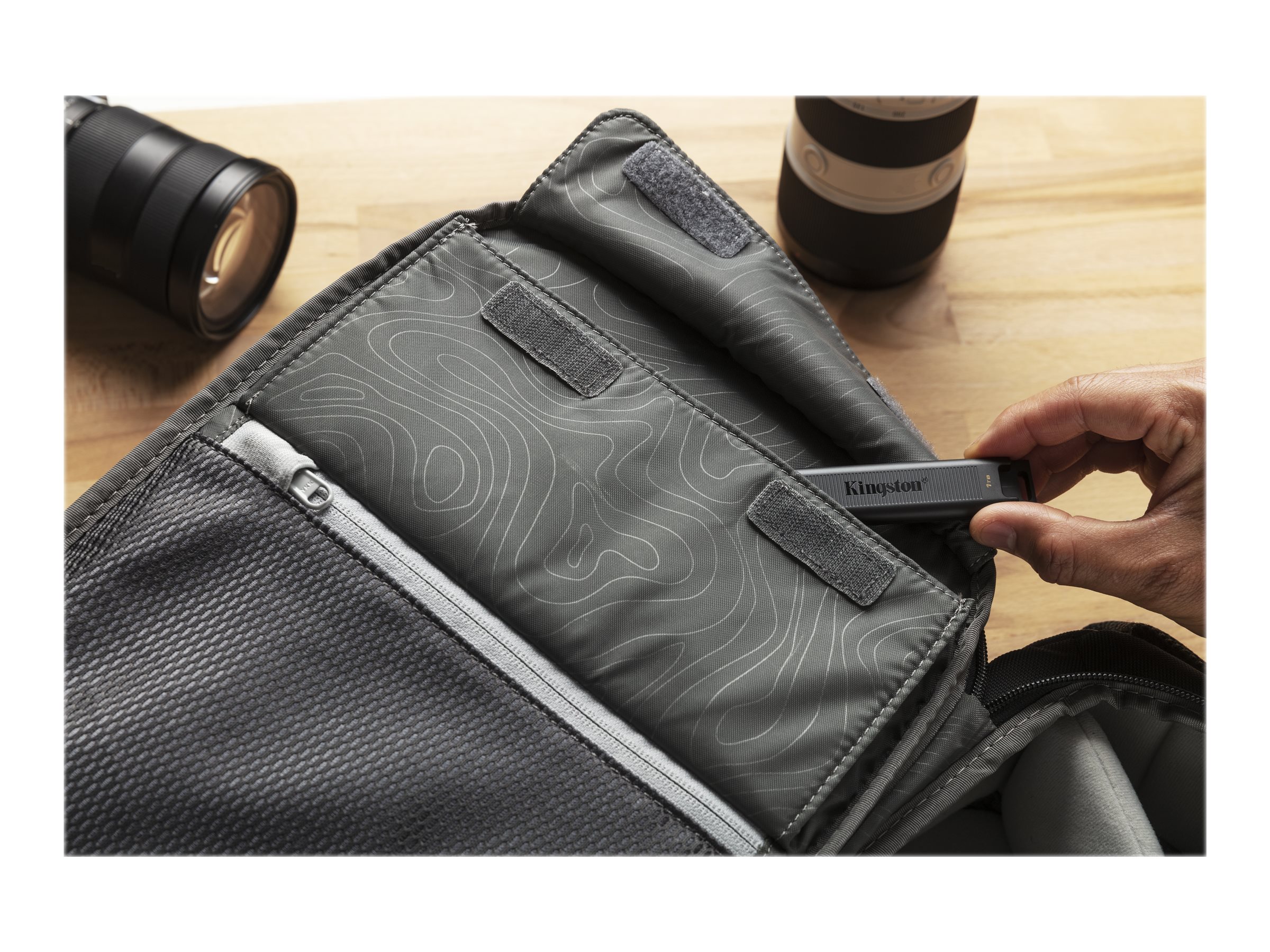CCS Product Image (Left-angle/2400 x 1800)