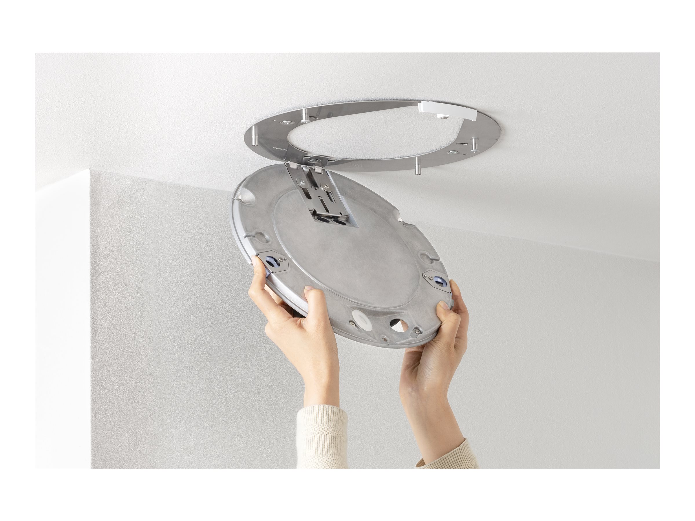 CCS Product Image (Left-angle/2400 x 1800)