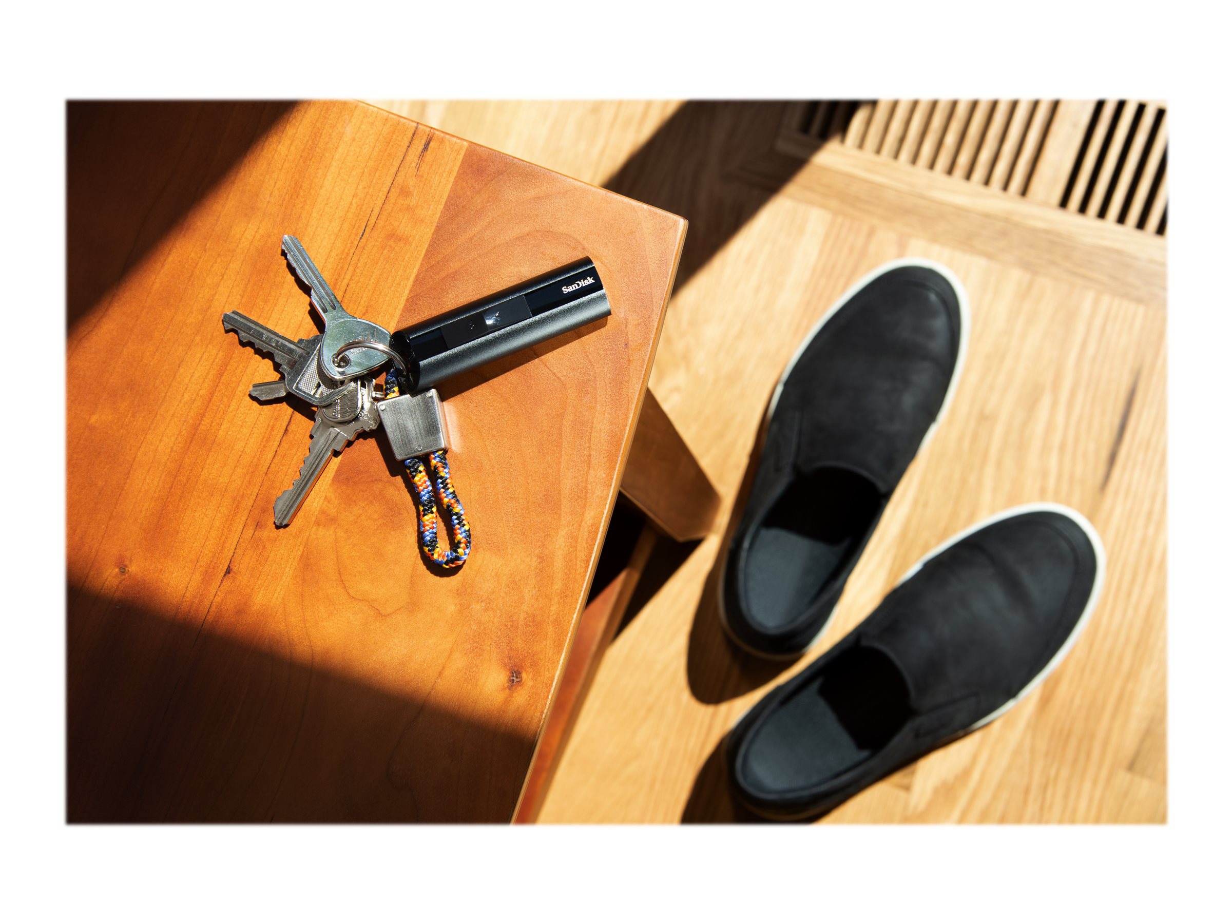 CCS Product Image (Top/2400 x 1800)