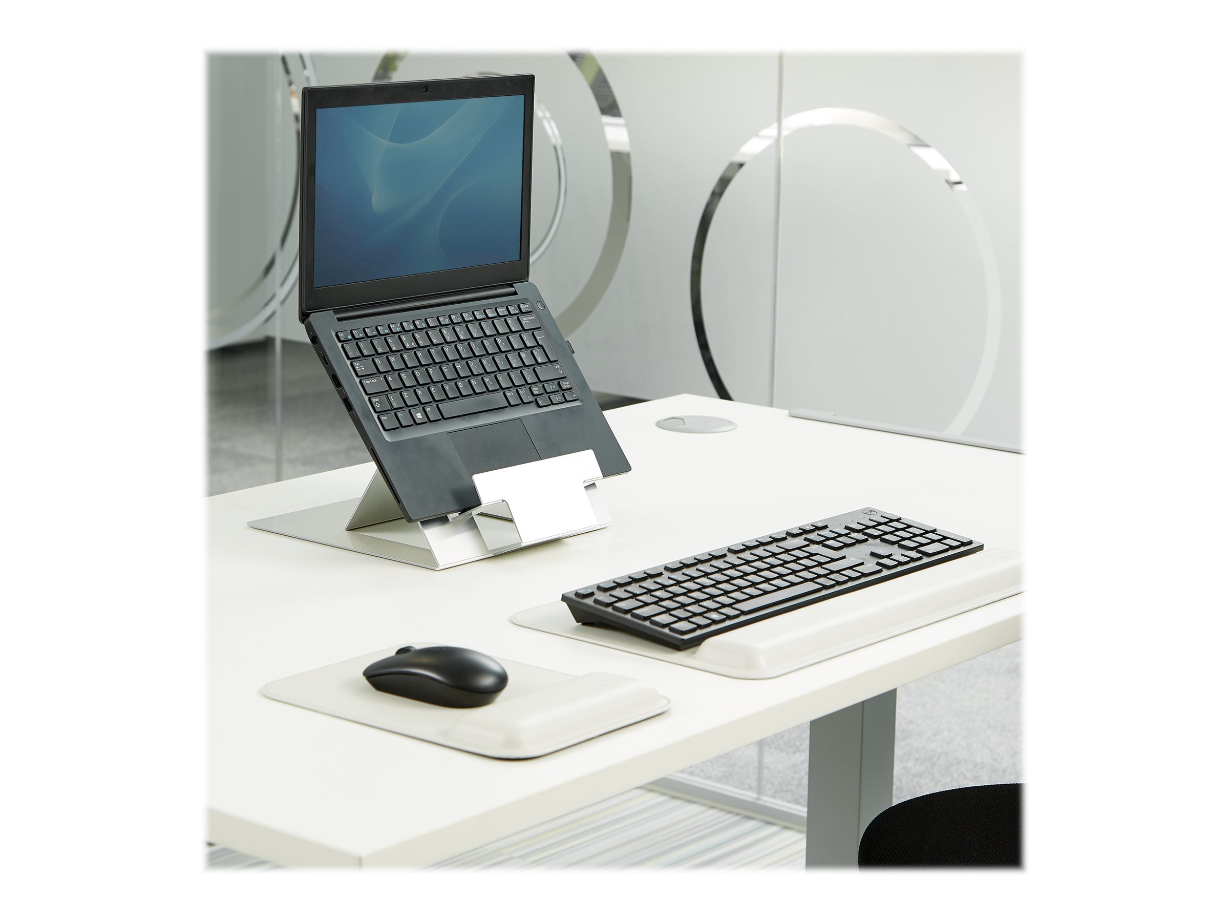 CCS Product Image (Left-angle/2400 x 1800)