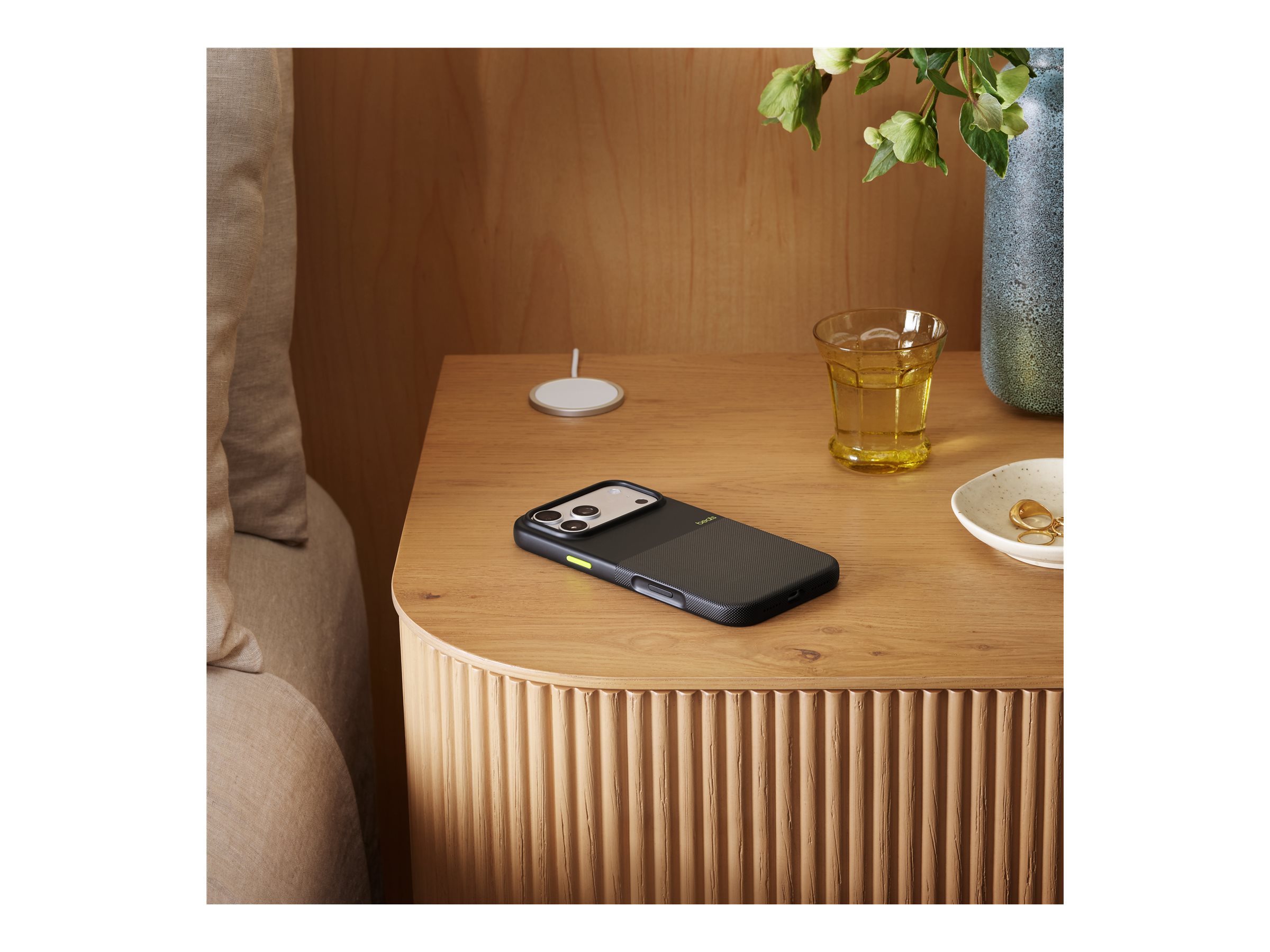 CCS Product Image (Left-angle/2400 x 1800)