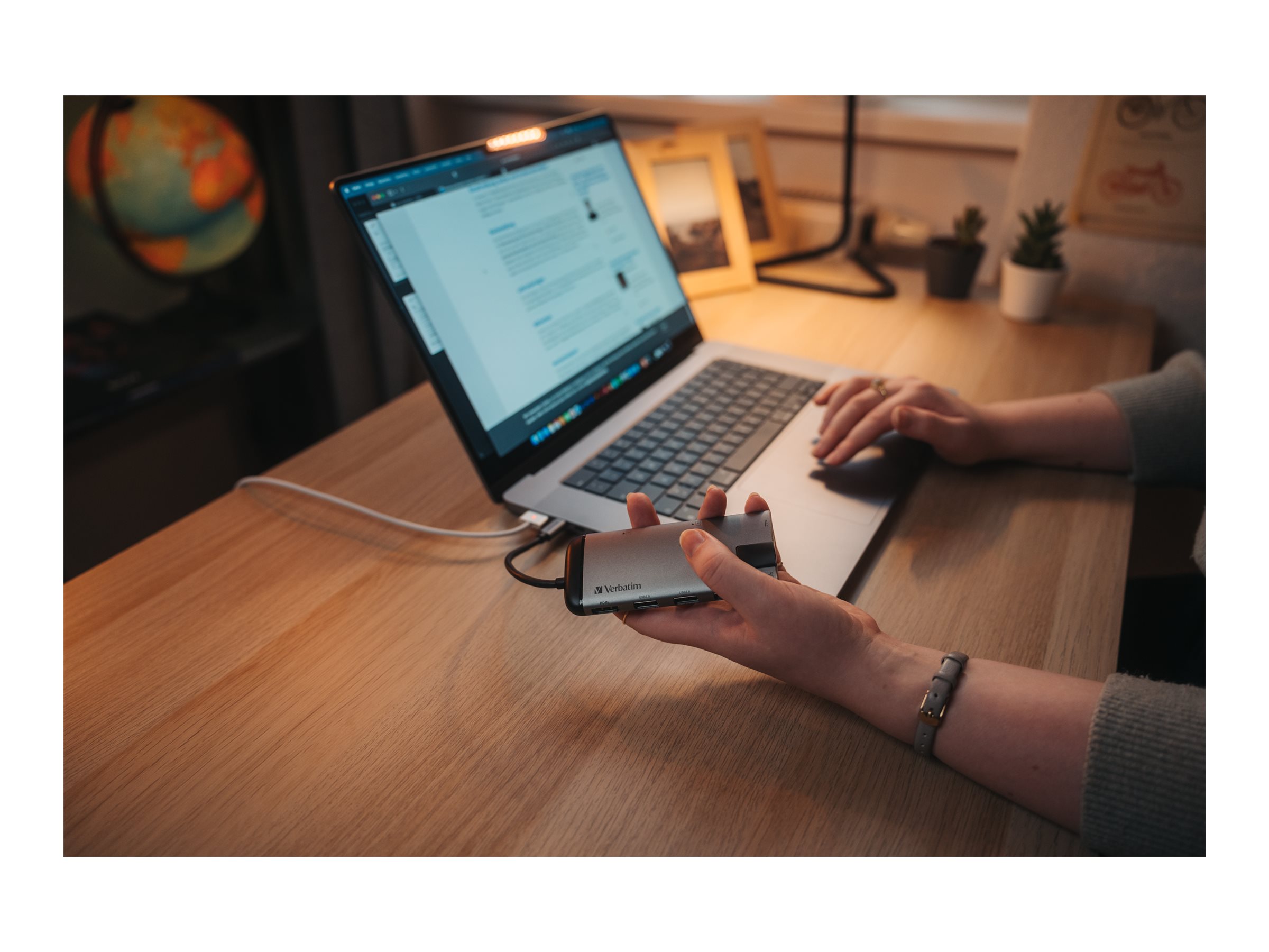 CCS Product Image (Front/2400 x 1800)