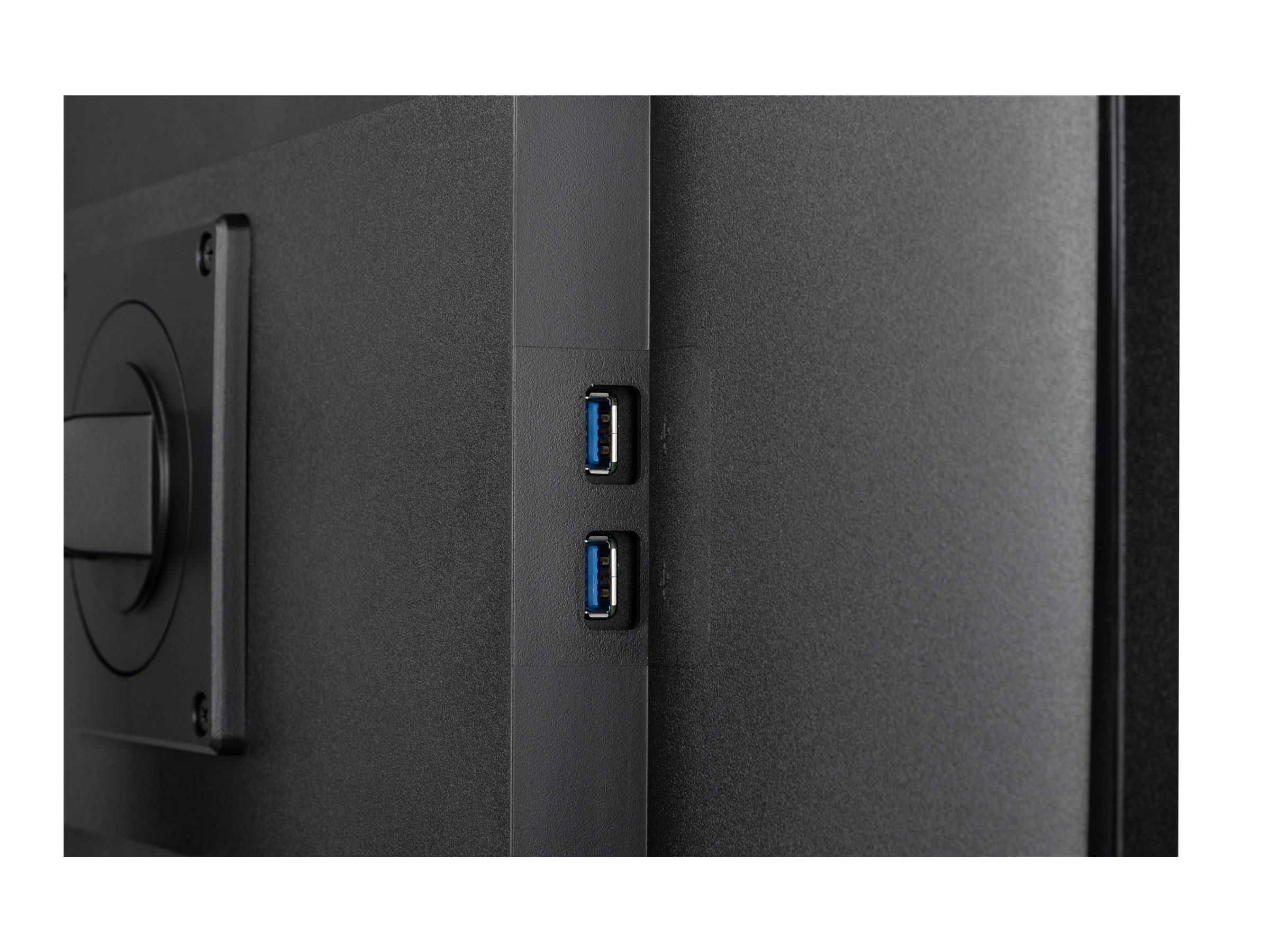 CCS Product Image (Ports / controls/2400 x 1800) CCS Product Image (Ports / controls/2400 x 1800)