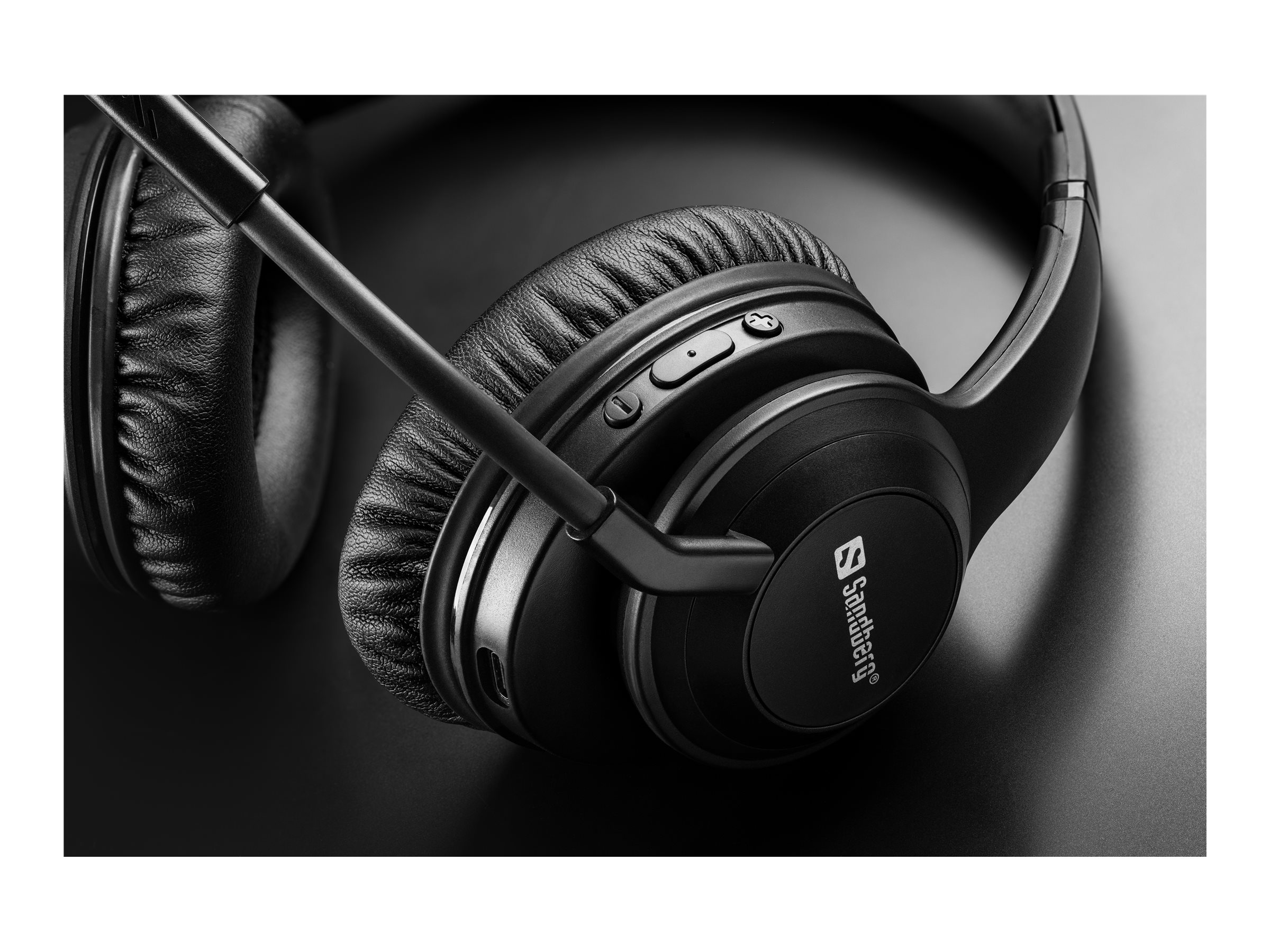 CCS Product Image (Close-up/2400 x 1800)