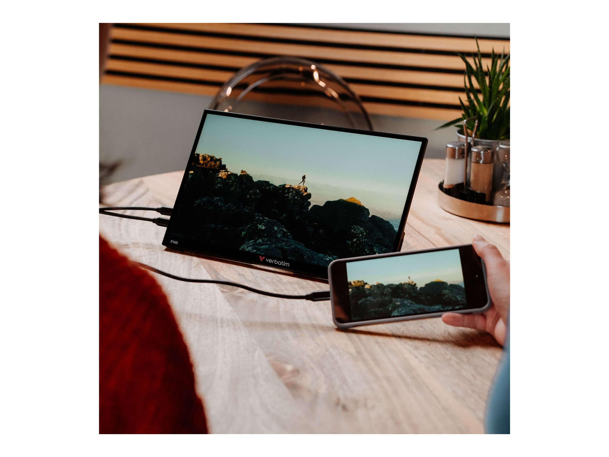 CCS Product Image (Right-angle/2400 x 1800)