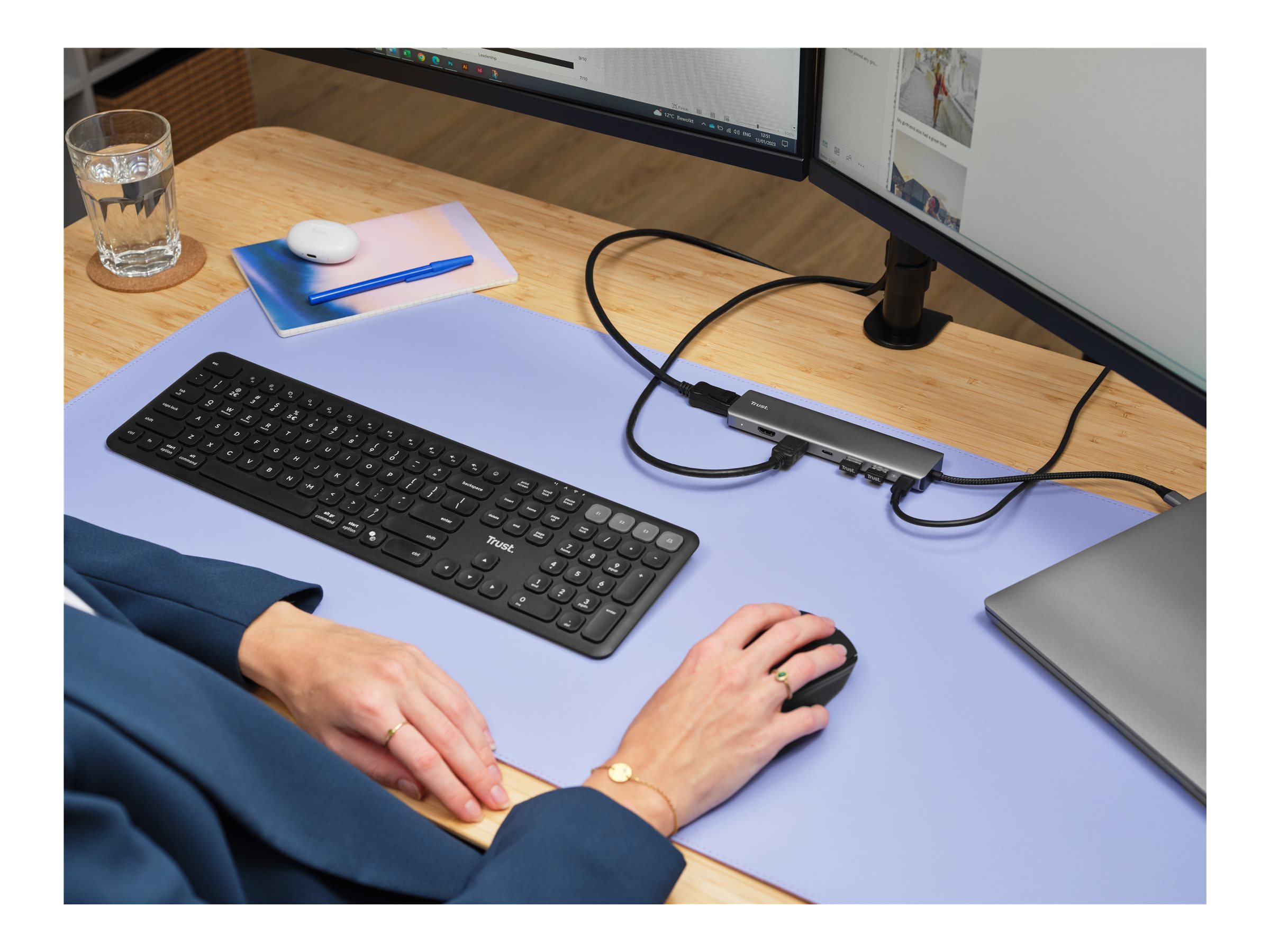 CCS Product Image (Right-angle/2400 x 1800)