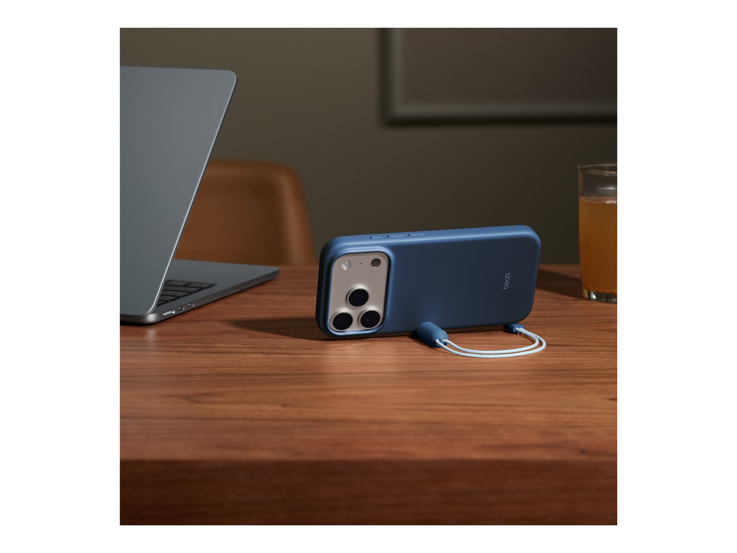 CCS Product Image (Left-angle/2400 x 1800)