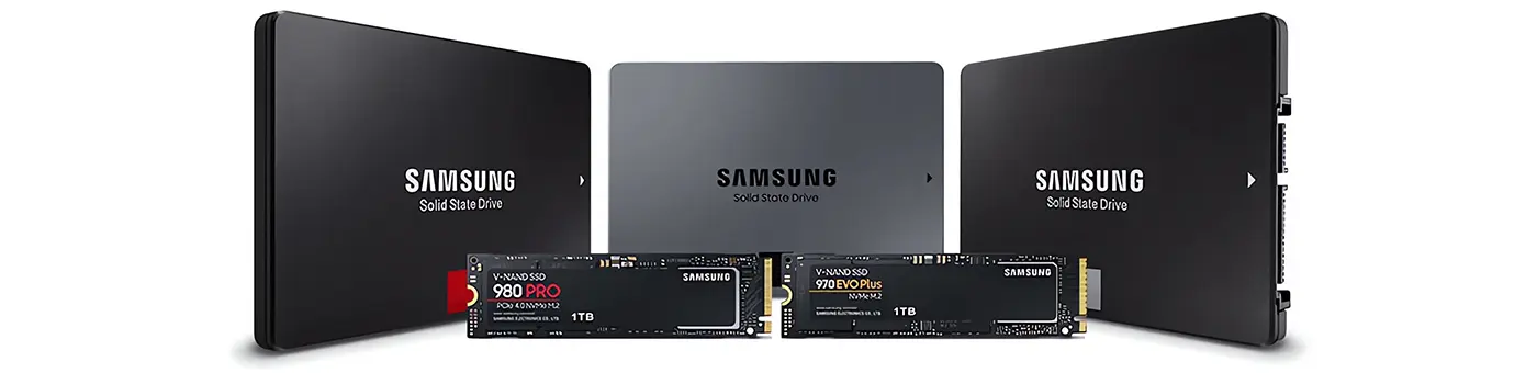 Samsung Highspeed SSDs für viel Performance. Samsung Highspeed SSDs für viel Performance. Visual verschiedener Samsung SSD Modelle auf weißem Hintergrund.