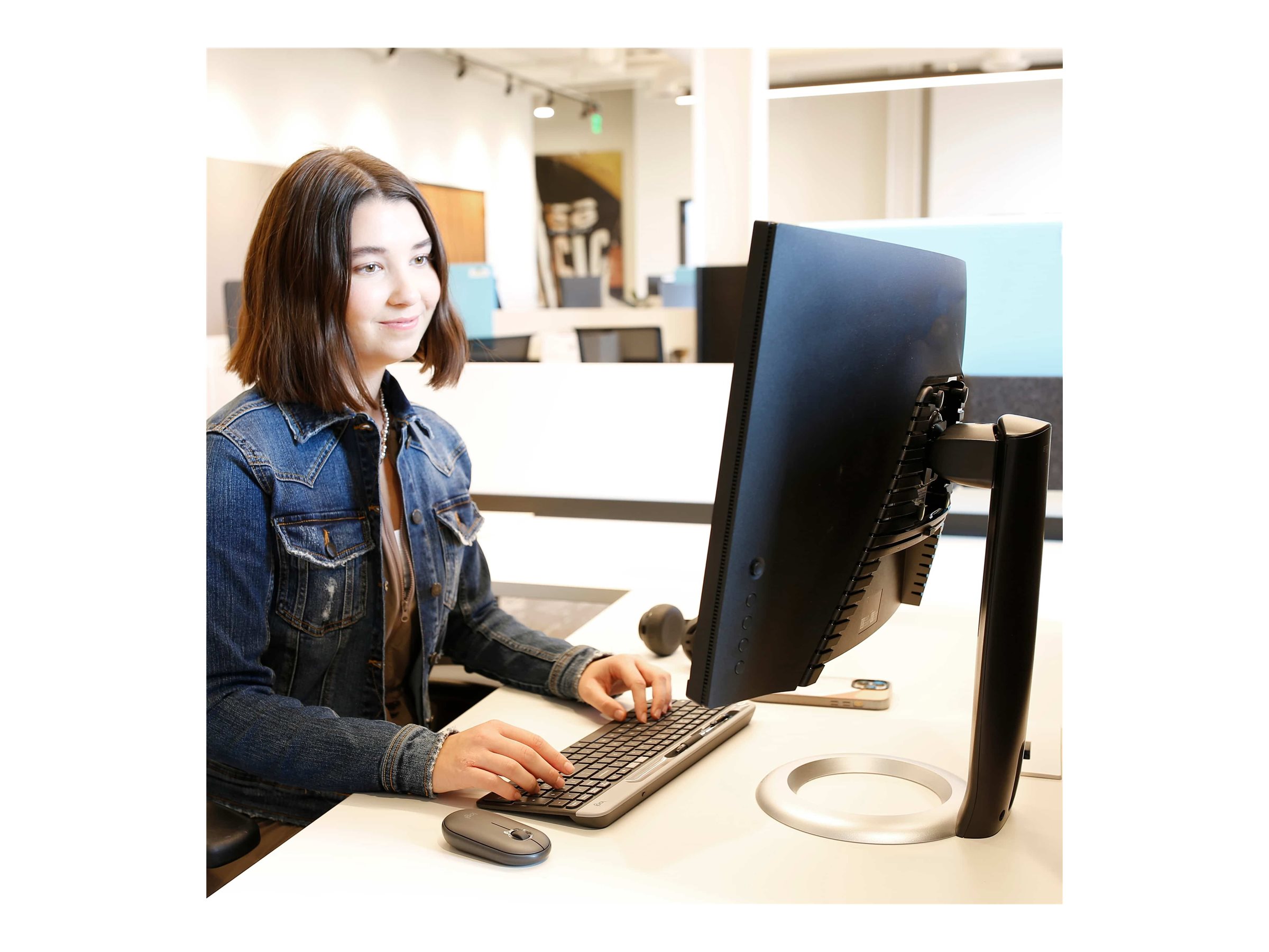 CCS Product Image (Right side/2400 x 1800) CCS Product Image (Right side/2400 x 1800)